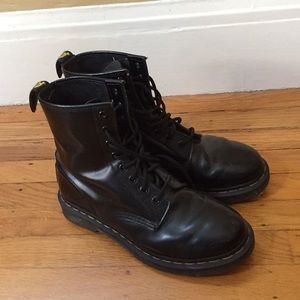 AirWaix DocMartens